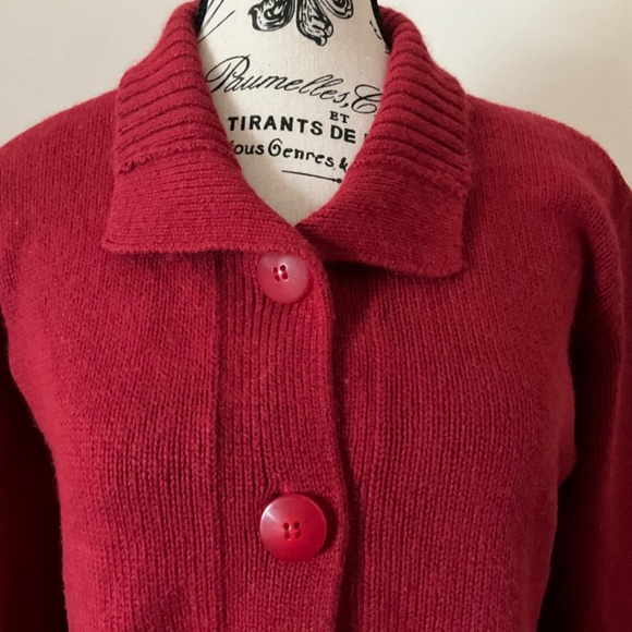 Winter Silks women's cardigan nice design knitted. Size L Red - Picture 3 of 11